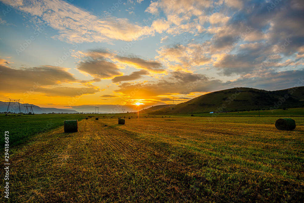 Obraz premium Sunset landscape