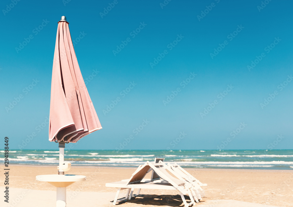 Obraz premium Beach in late summer, adriatic sea