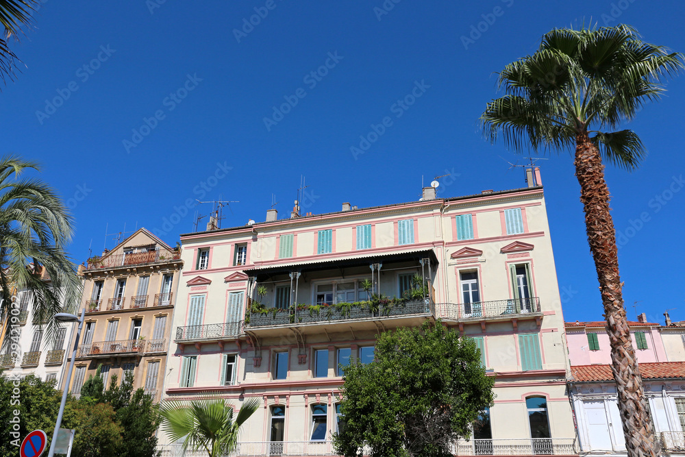 Old town houses - Hyeres - Provence - FRANCE Old town houses - Hyeres - Provence - FRANCE
