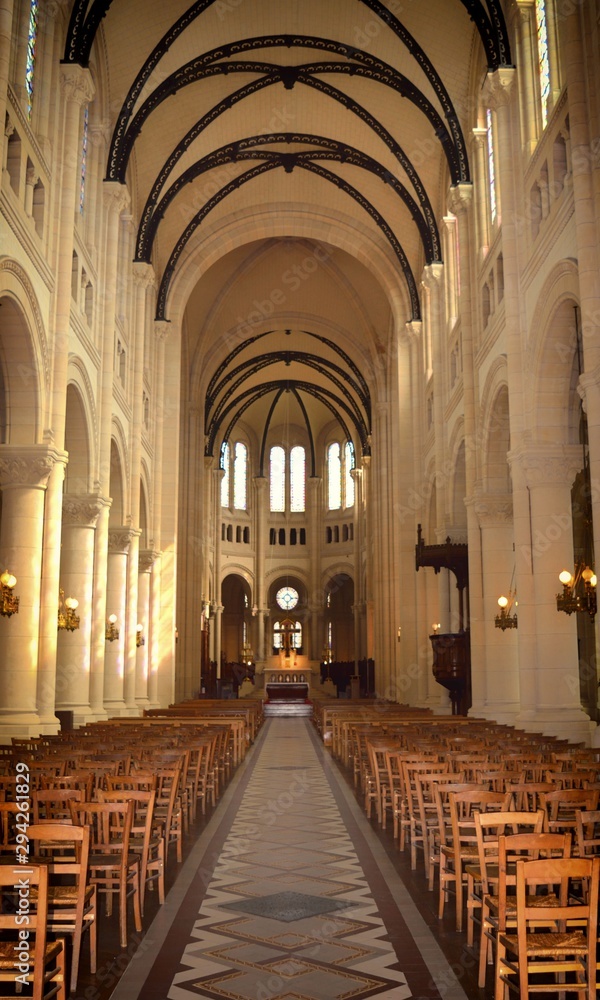 Eglise notre Dame de la Croix Paris 20