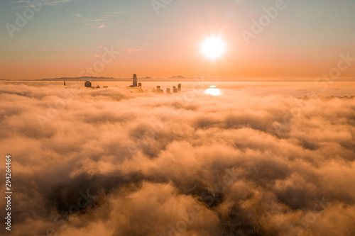 Canvas Print Beautiful aerial San Francisco view at early morning sunrise with Golden gate bridge and downtown