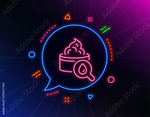 Moisturizing face cream line icon. Neon laser lights. Skin care sign. Cosmetic lotion symbol. Glow laser speech bubble. Neon lights chat bubble. Banner badge with moisturizing cream icon. Vector