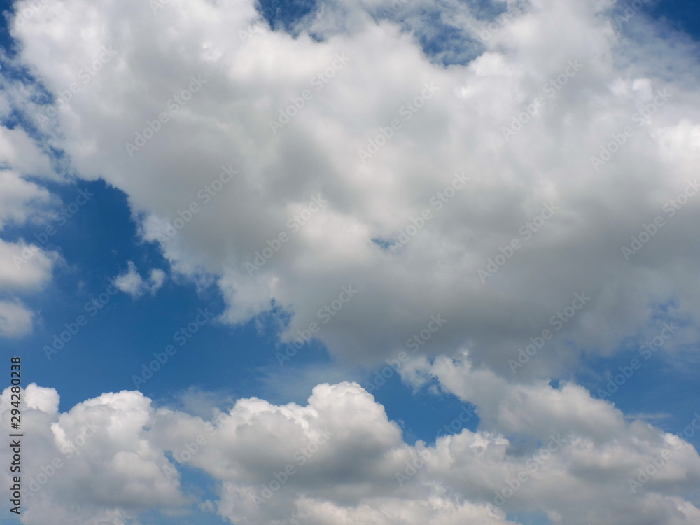 Fototapeta premium Blue sky background with clouds