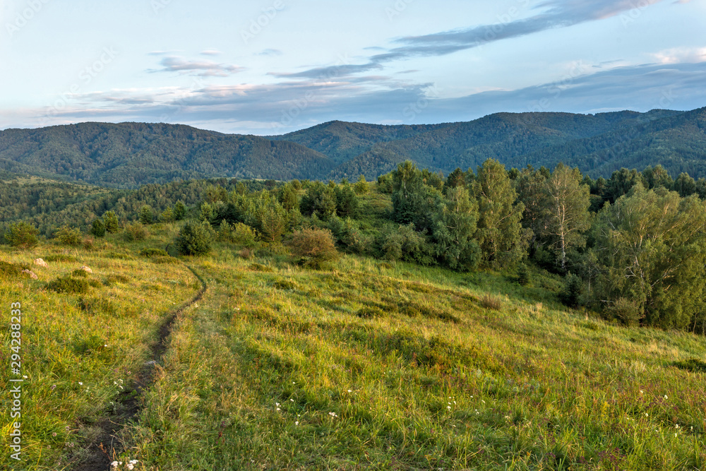 Obraz premium landscape with mountains and clouds