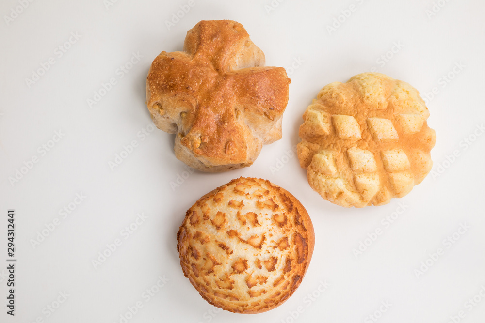 いろいろな種類のパンの集合 bread breakfast コピースペース いろいろな種類のパンの集合 bread breakfast コピースペース