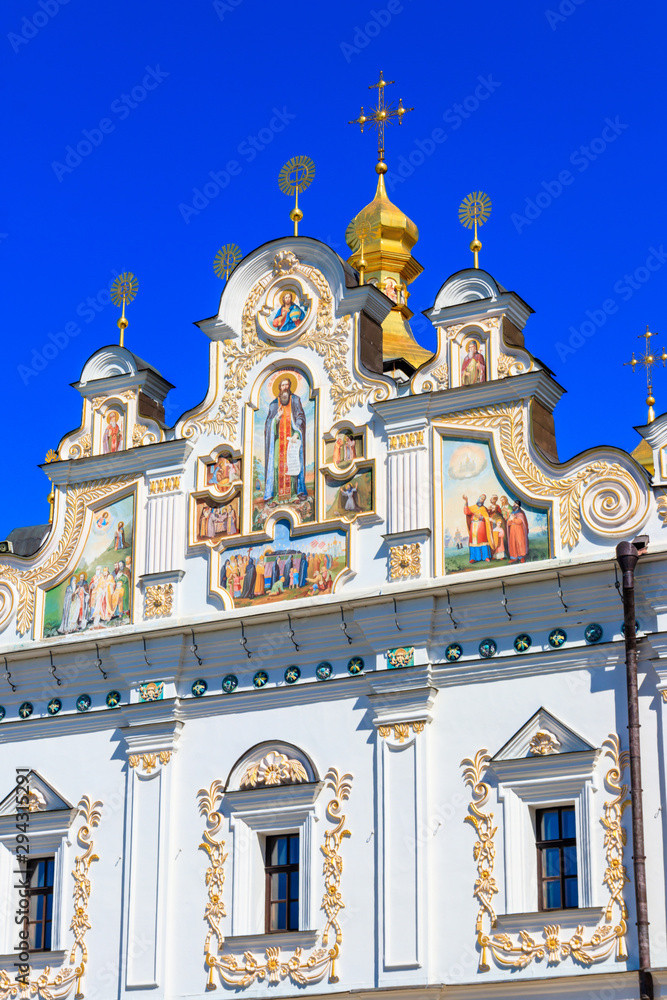 Obraz premium Dormition Cathedral of the Kiev Pechersk Lavra (Kiev Monastery of the Caves) in Ukraine