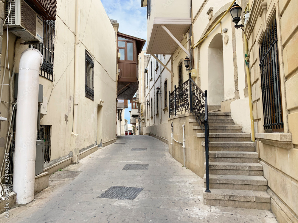 Fototapeta premium Gasr street in the old town of Icheri Sheher. Azerbaijan, Baku city