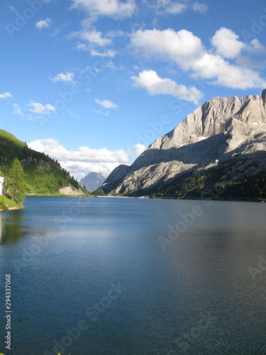 Fototapeta Naklejka Na Ścianę i Meble -  Passo Fedaia  ( Marmolada )  - Dolomiti - Trentino A.A.
