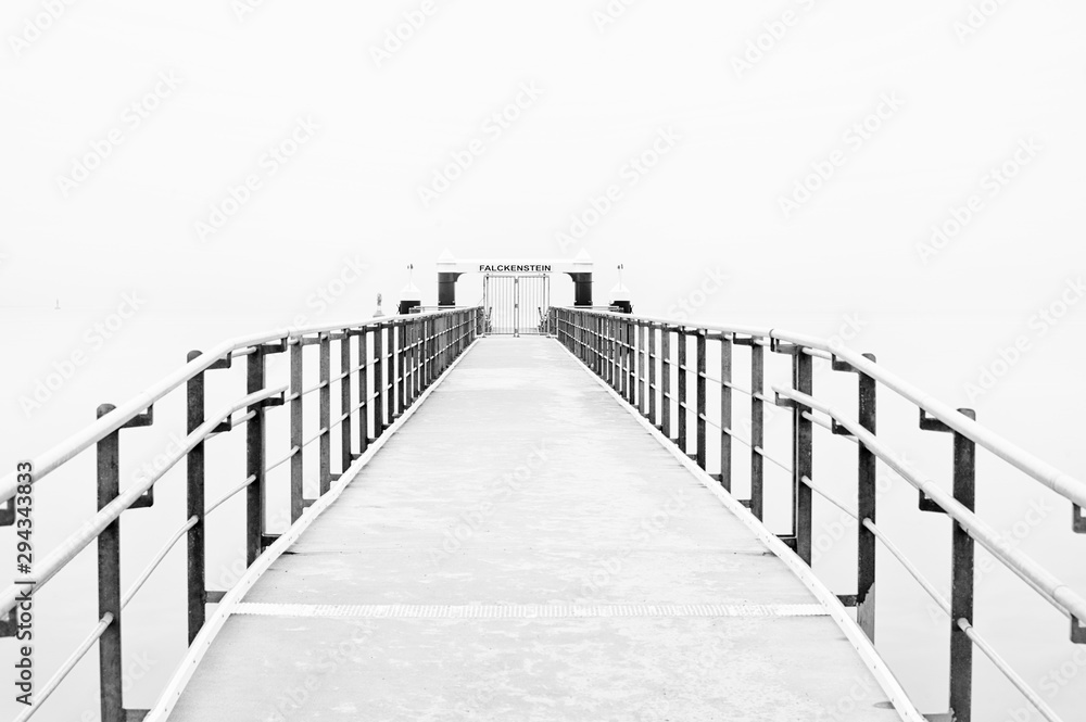 Fototapeta premium road to heaven - long-term exposure