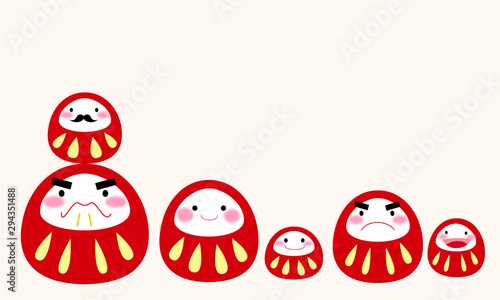 お正月用のかわいいダルマ（日本の伝統的な縁起物）