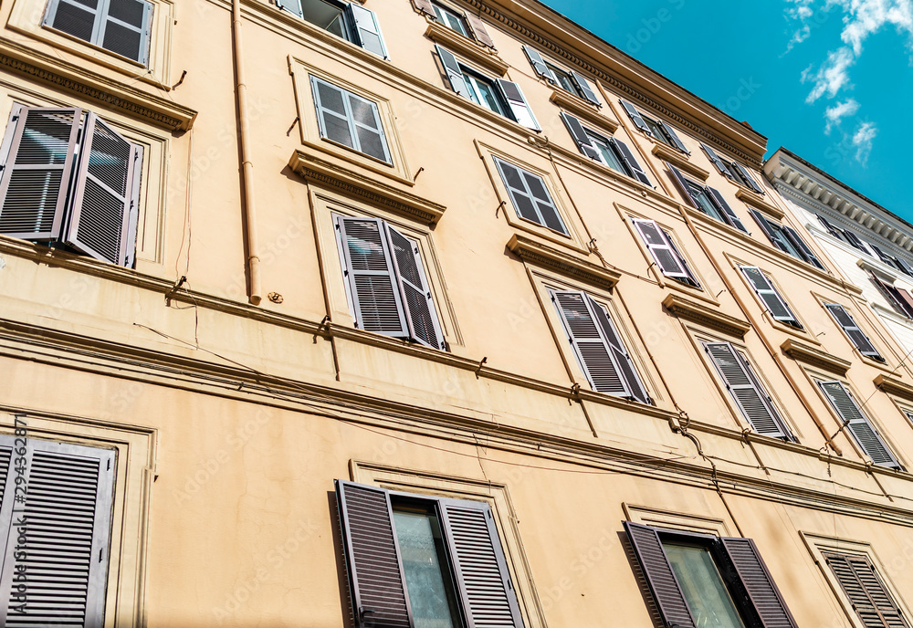 Fototapeta premium Traditional House Building Architecture in Rome Italy