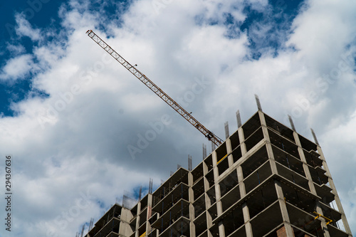 Photo of a multi-storey building under construction