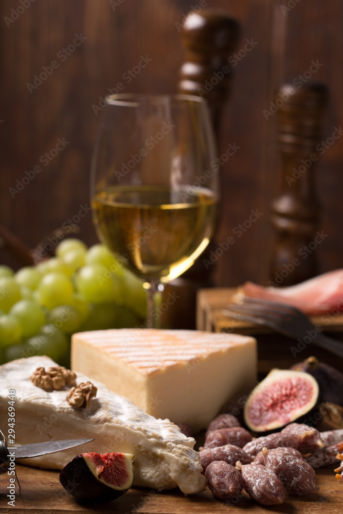 cheese,wien and prosciuotto cheese,wien and prosciuotto