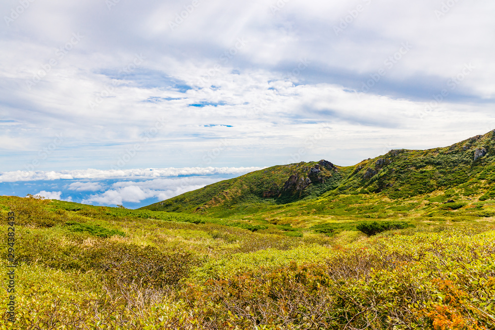 Fototapeta premium 岩手山の８合目から見える景色