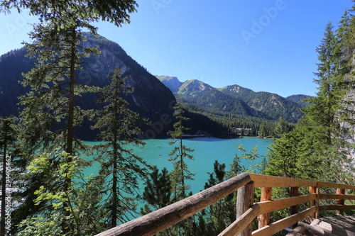 Fototapeta Naklejka Na Ścianę i Meble -  Lago di Braies - Dolomiti - Trentino Alto-Adige