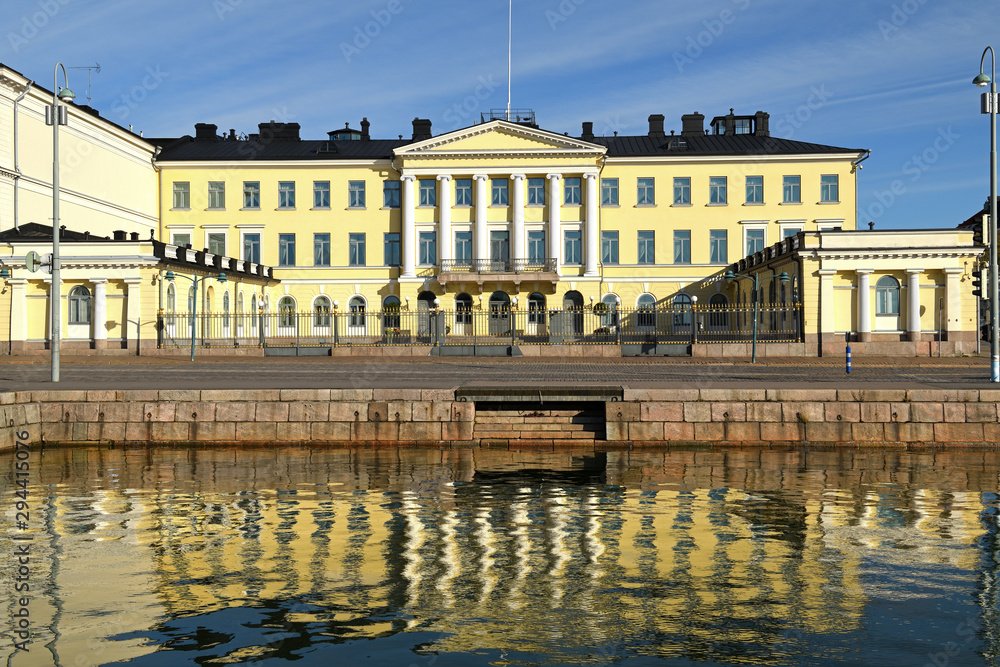 Presidential Palace erected between 1816–1820. In 1837 it was purchased to be converted into residence for Governor-General of Finland. Since 1919 it has been official residence of President