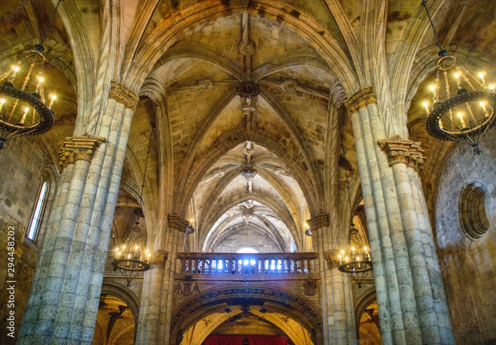Interior of Viseu Cathedral, Portugal - obrazy, fototapety, plakaty 