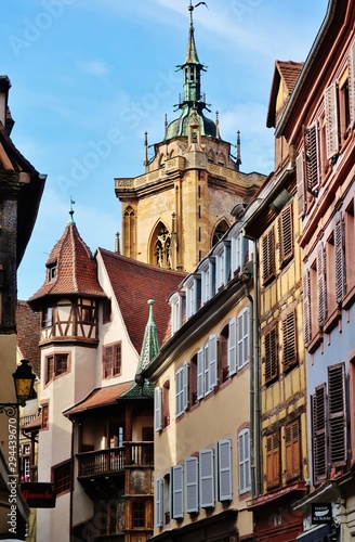Altstadtgasse, Kirchturm, Colmar, Elsass