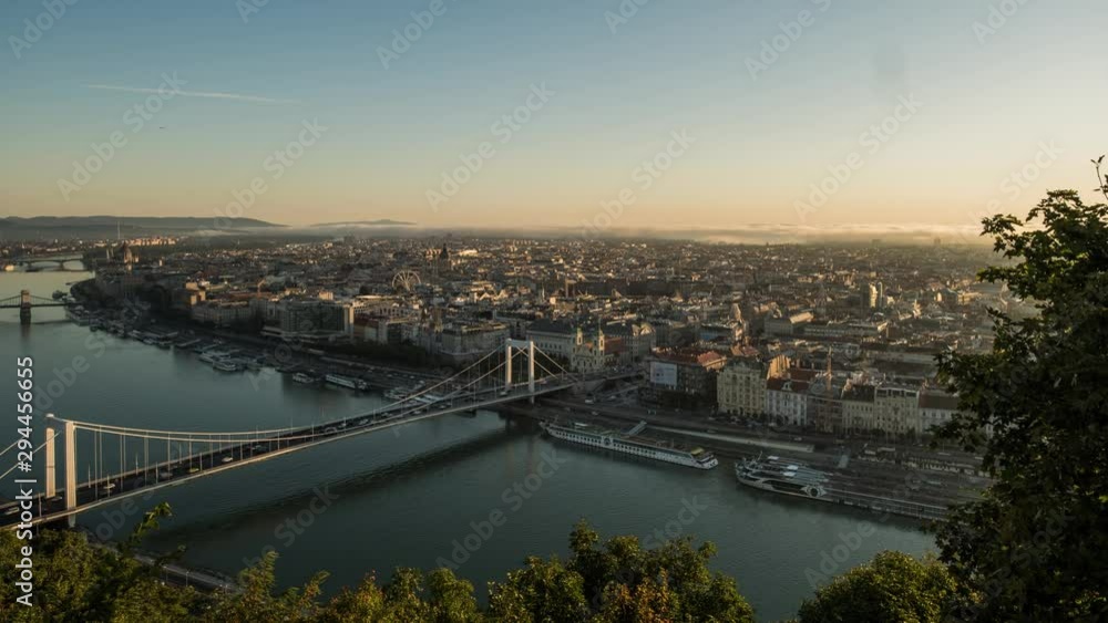 Elisabeth Bridge. - Budapest Nightime hyperlapse, timelapse. Elisabeth Bridge. - Budapest Nightime hyperlapse, timelapse.