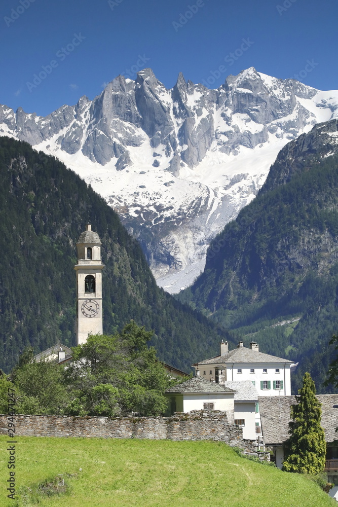 Blick von Soglio auf Sciora- Gruppe