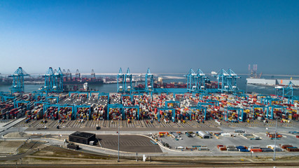 Fototapete Rotterdam Containerterminal im Rotterdamer Hafen  © Tjeerd