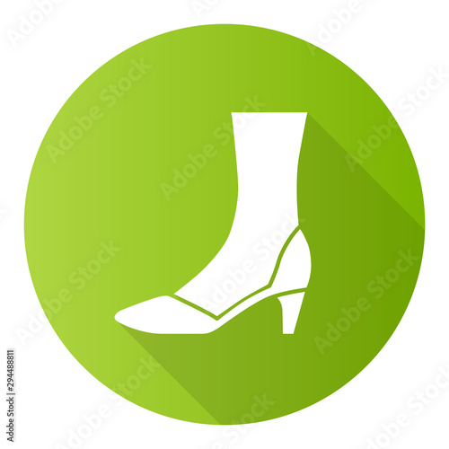 Court shoes green flat design long shadow glyph icon. Woman stylish formal footwear design. Female casual stacked kitten heels, luxury modern pumps. Office fashion. Vector silhouette illustration