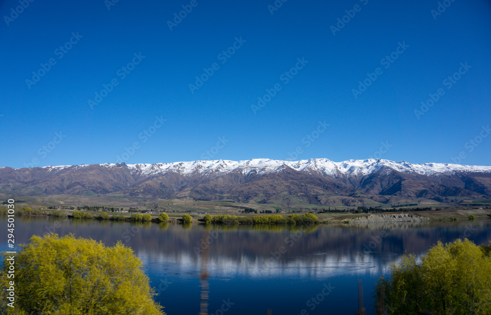 Queenstown Lake Wakatipu Montains Remarkables	