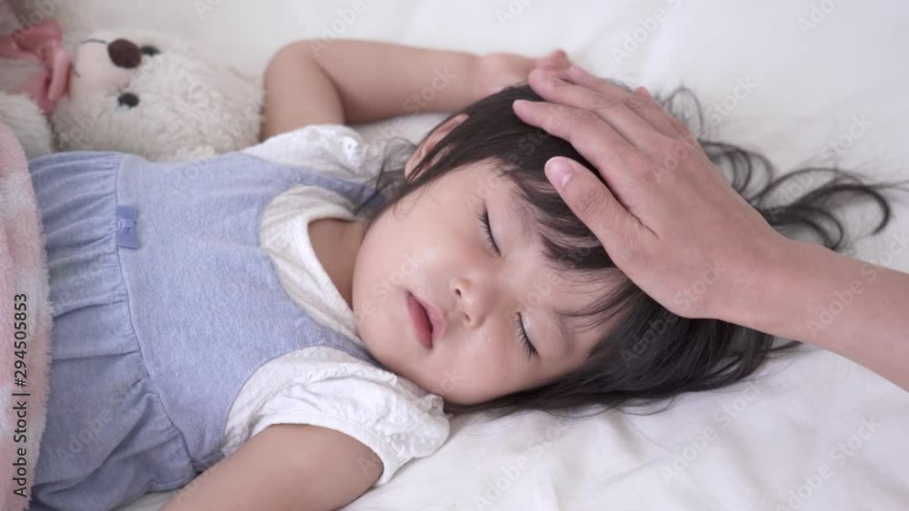 子供 睡眠 昼寝 寝かしつけ 熱 子供 睡眠 昼寝 寝かしつけ 熱