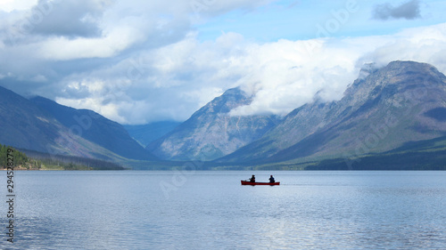 Canoe and lake with mountains © Rosa