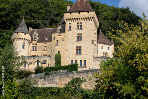  Chateau La Malartrie in La Roque-Gageac, Dordogne river valley. Aquitaine, France © wjarek