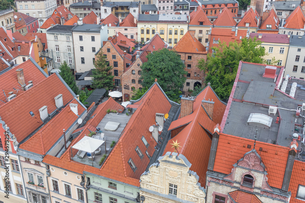 Obraz premium Torun, Poland - located on the Vistula River, Torun displays one of the most wonderful Gothic and Baroque architectures of Poland. Here in particular the Old Town, a Unesco World Heritage site