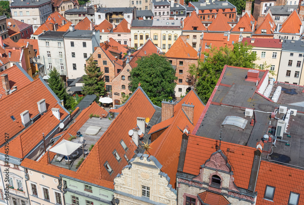 Obraz premium Torun, Poland - located on the Vistula River, Torun displays one of the most wonderful Gothic and Baroque architectures of Poland. Here in particular the Old Town, a Unesco World Heritage site
