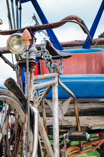 detail image of Old tricycle 