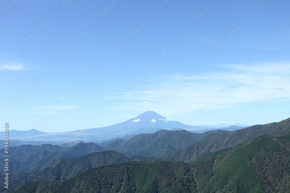 三ノ塔から見た富士山
