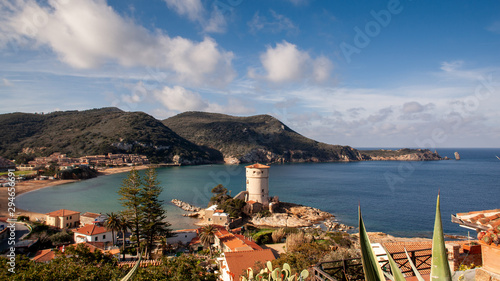 view of the bay of isola del giglio