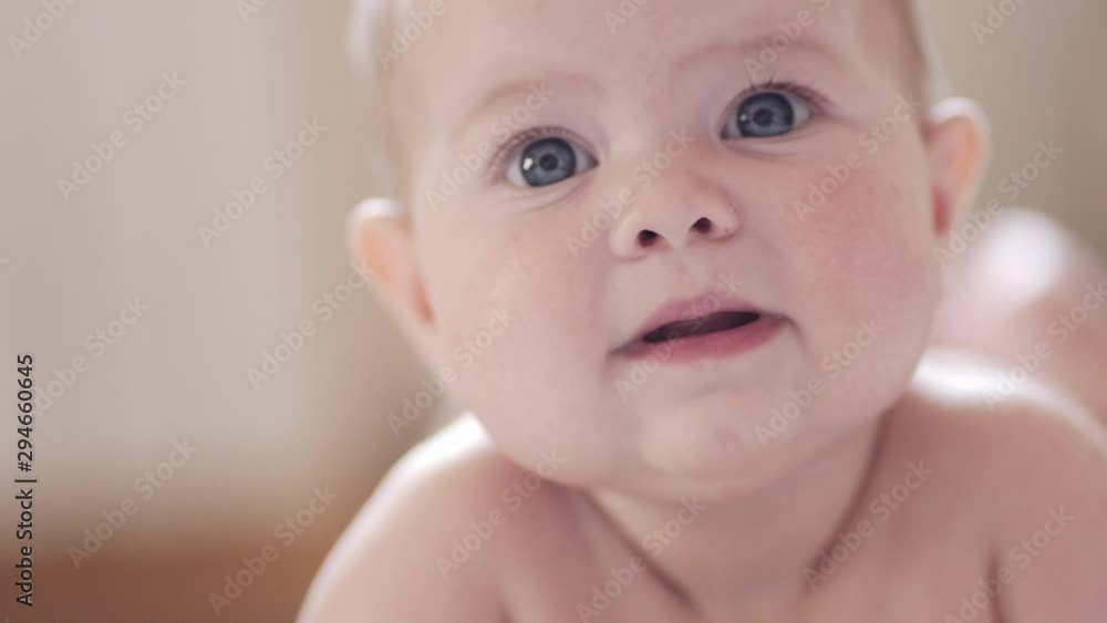 baby express different emotions and learns to crawl baby express different emotions and learns to crawl