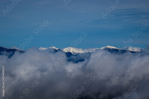 Obraz na płótnie First snow in High Tatras, Slovakia w salonie