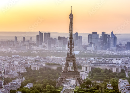 Eiffel Tower Paris France beautiful sunset scenic view tres beau Paris Tour famous landmark building monument 