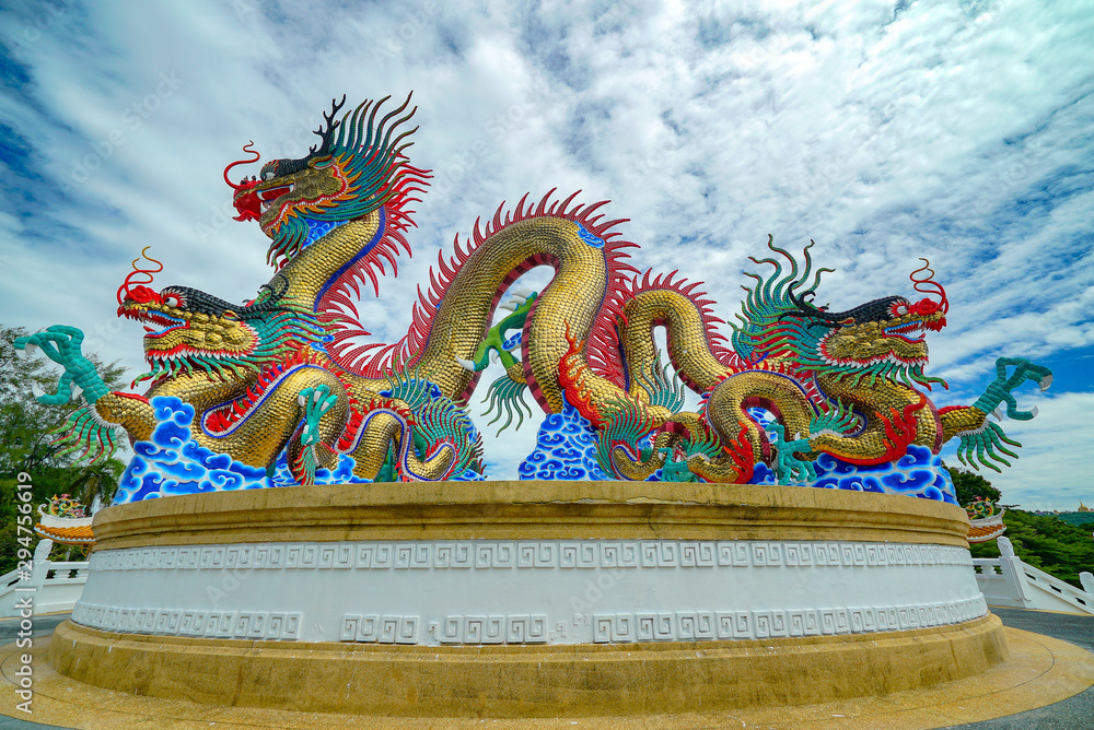 Fototapeta premium chinese dragon