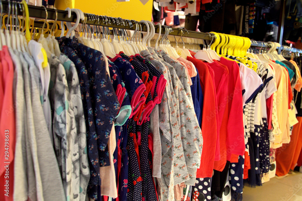 Obraz premium Trading stand in a clothing store