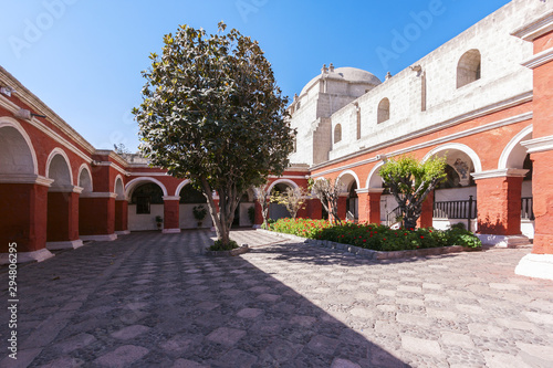 Gateway to Heaven | Sevilla street, inside the Santa Catalina monastery of Arequipa, photo