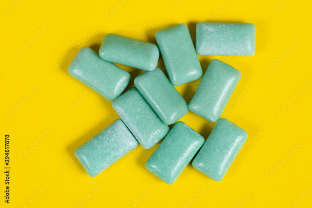 chewing gum chewing gum