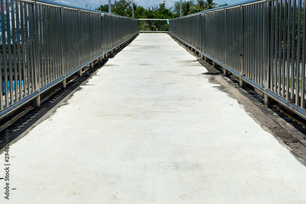 Fototapeta premium View of an empty overpass