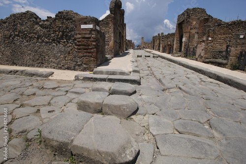 Calle en las ruinas de Pompeya, Italia