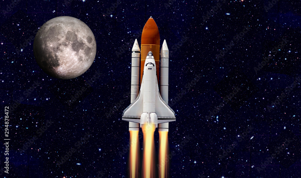 Obraz premium Space shuttle orbiting Earth planet. Elements of this image are furnished by NASA