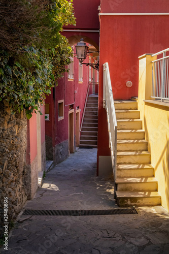 Obraz na płótnie Romantic street of small village of Vernazza, Cinque Terre w salonie