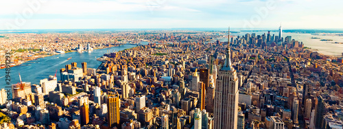 Foto Aerial view of the skyscrapers of Midtown Manhattan New York City