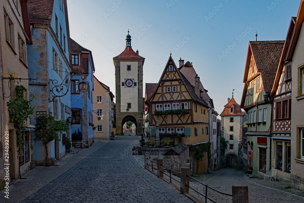 Der Plönlein in der Altstadt von Rothenburg ob der Tauber in Mittelfranken, Bayern, Deutschland 
