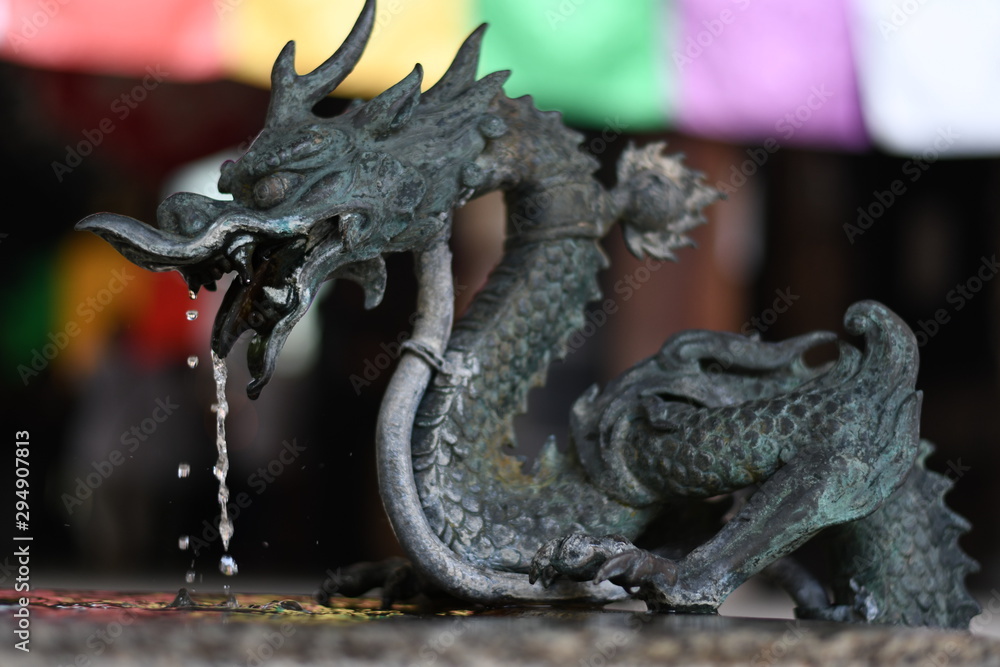 dragon in temple
