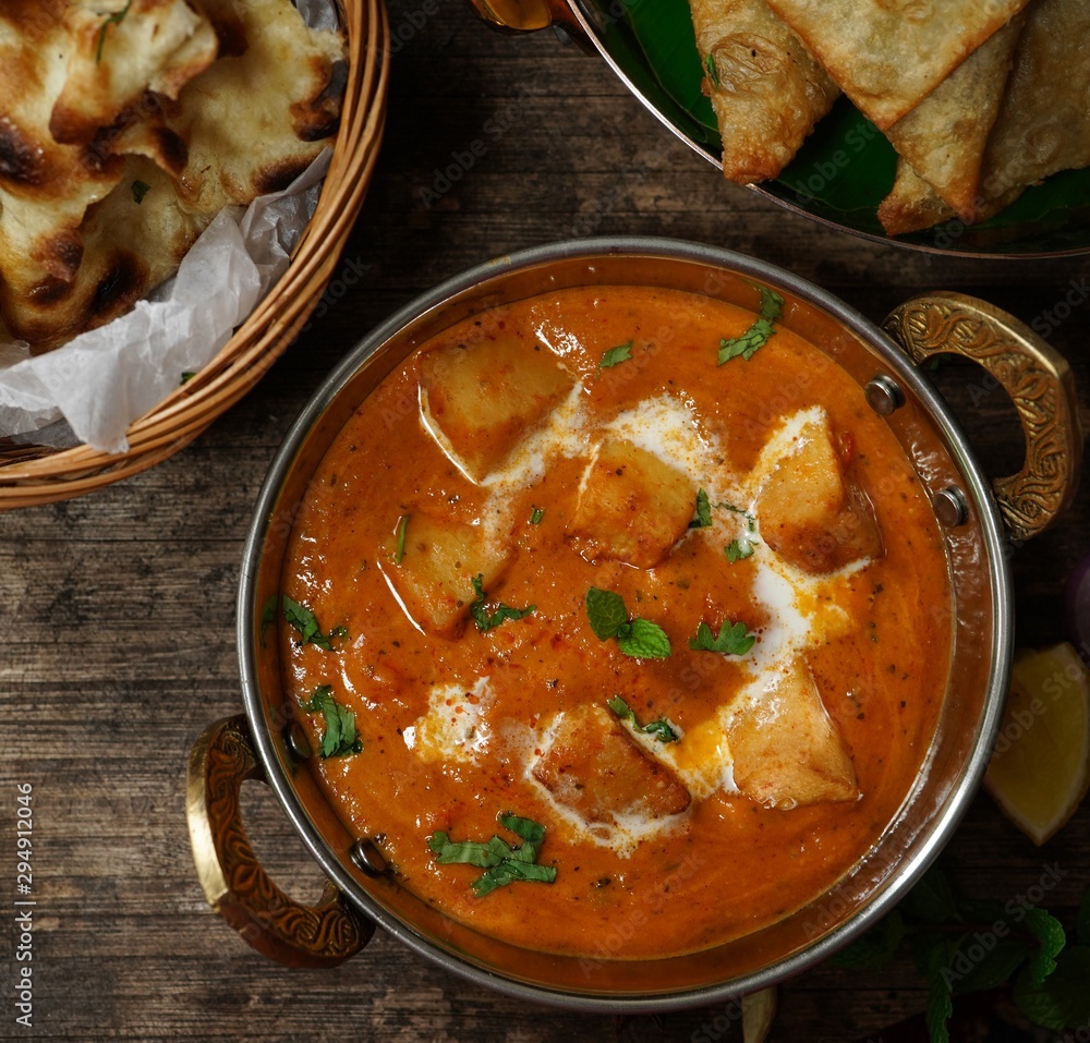 Paneer Butter Masala with Rot i- Diwali special Indian vegetarian meal Paneer Butter Masala with Rot i- Diwali special Indian vegetarian meal